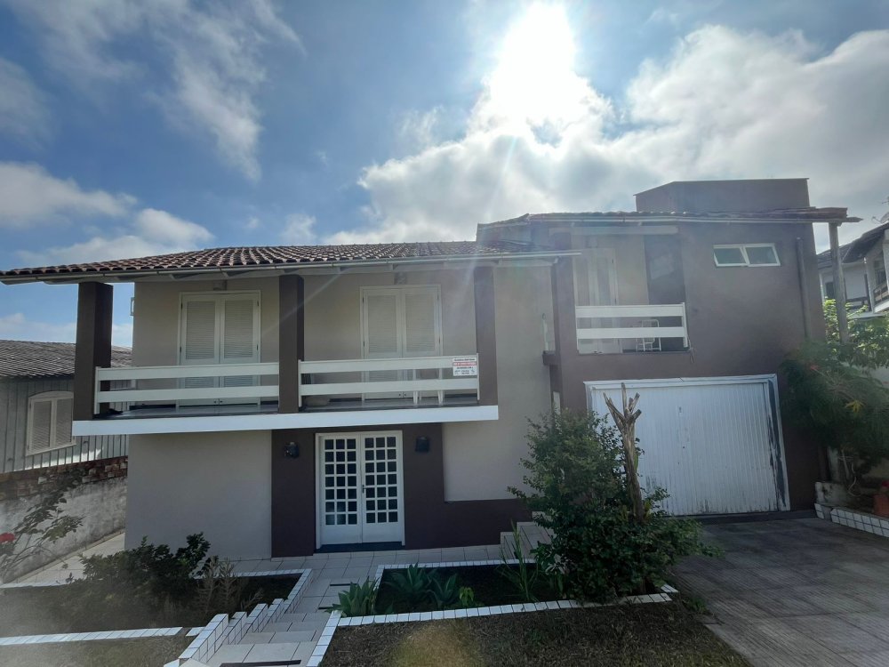 Casa Alto Padrão - Venda - Jardim Angélica - Criciúma - SC
