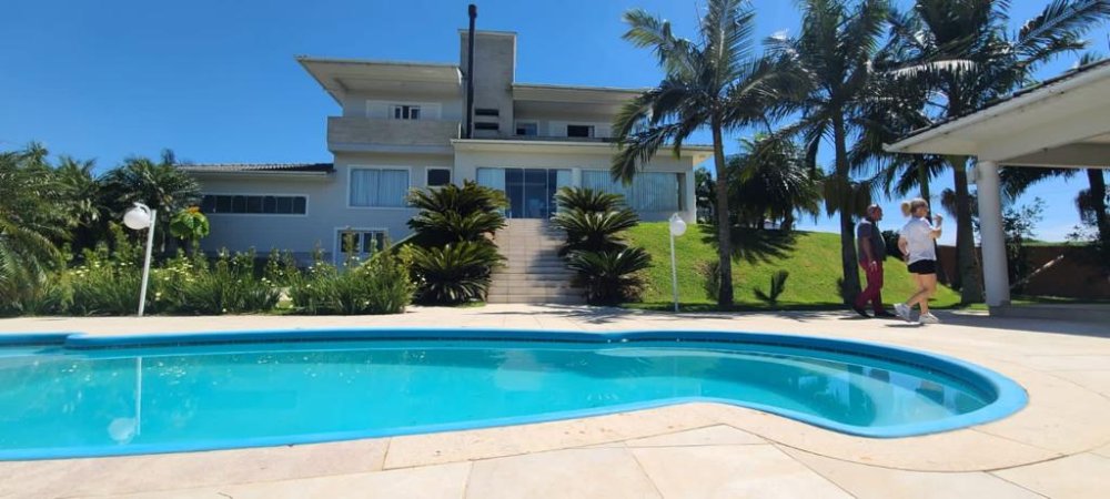 Casa Alto Padrão - Venda - Demboski - Içara - SC