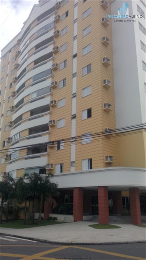 Apartamento - Criciúma, SC no bairro Centro — foto 2