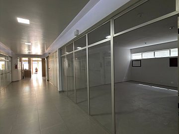 Salas Comerciais Ed. Uno