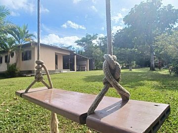 Lindo S�tio com casa 2.000m2